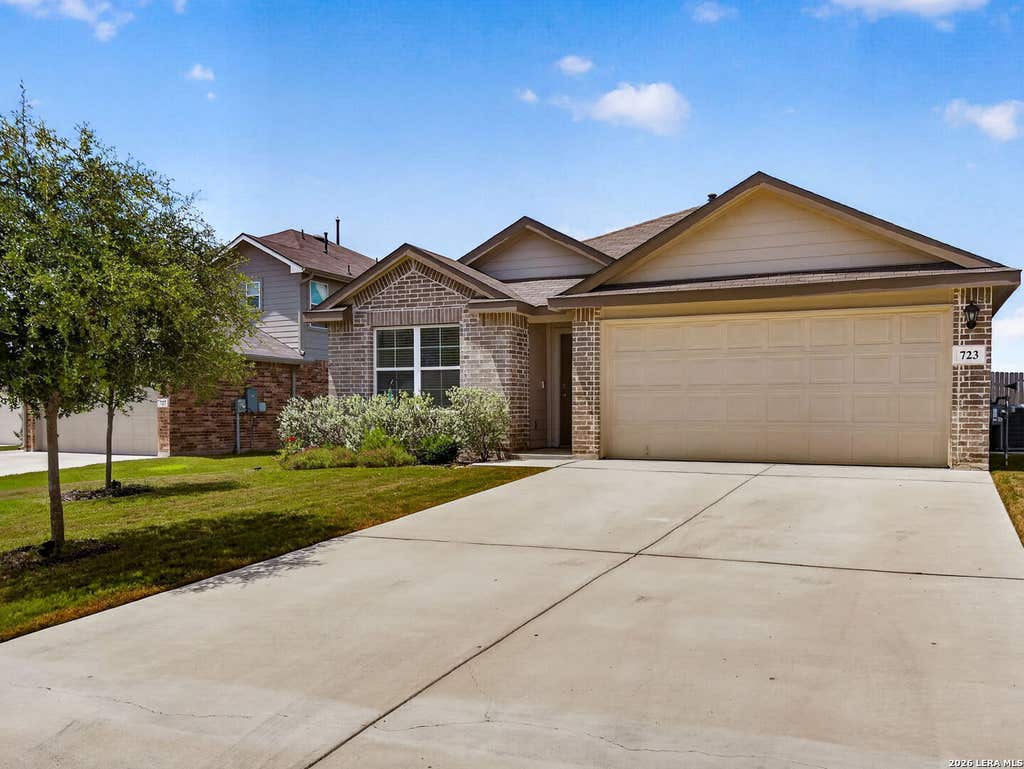 Photo of 723 Overlook Rdg, Cibolo, TX 78108 (MLS # 2007706)