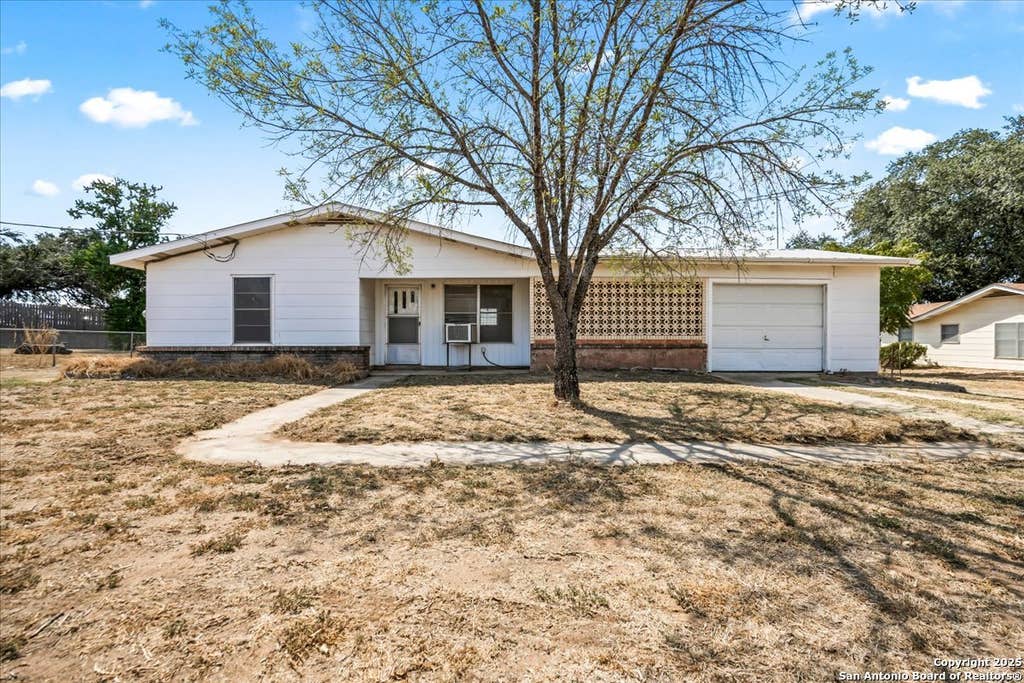 Photo of 19239 McDonald, Lytle, TX 78052 (MLS # 1914119)