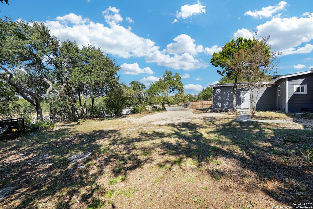 Photo of 1016 E borgfeld, San Antonio, TX 78260 (MLS # 1922315)