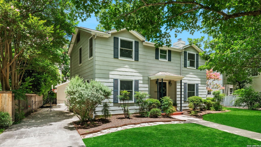 Photo of 405 CANTERBURY HILL ST, San Antonio, TX 78209 (MLS # 1990355)