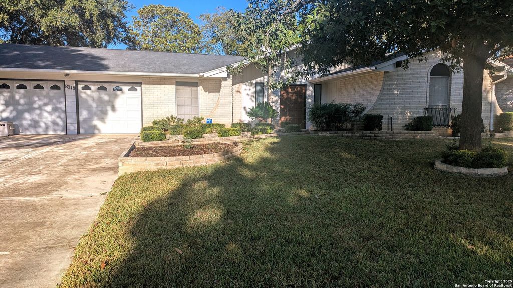 Photo of 8218 Joe Dimaggio, San Antonio, TX 78240 (MLS # 1925376)