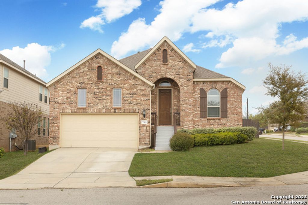 Photo of 7903 Anza Run, Boerne, TX 78015 (MLS # 1953944)