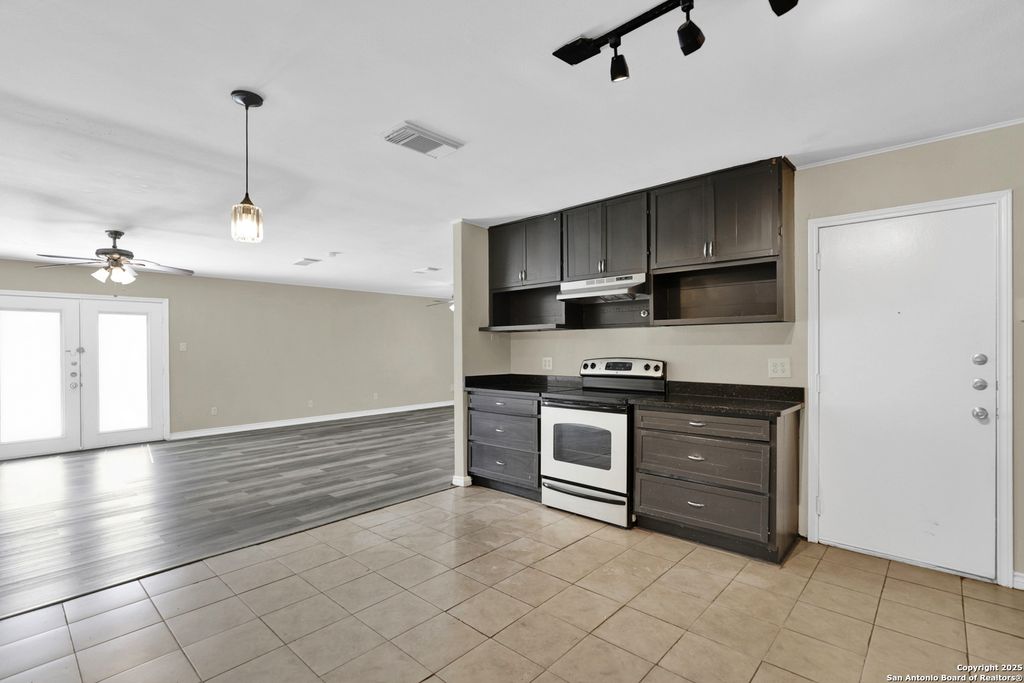 Photo of 9819 Jenson Pt, San Antonio, TX 78251 (MLS # 1914180)
