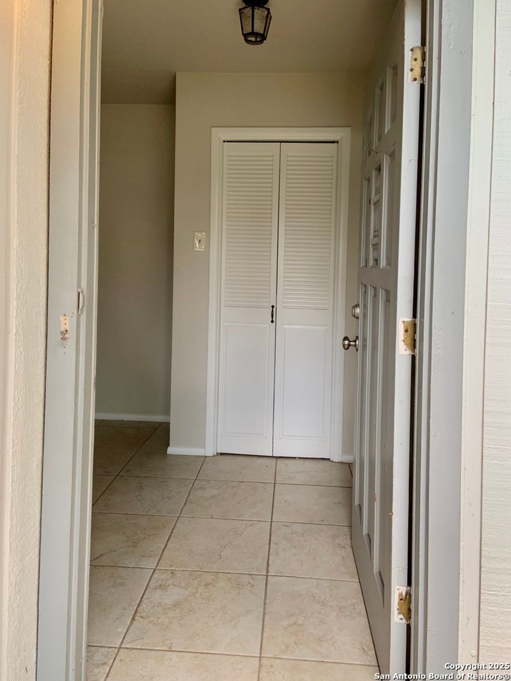 Photo of 5711 Gillis, San Antonio, TX 78240 (MLS # 1916489)