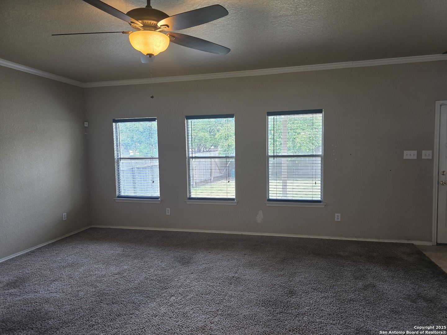 9510 Rainbow Creek