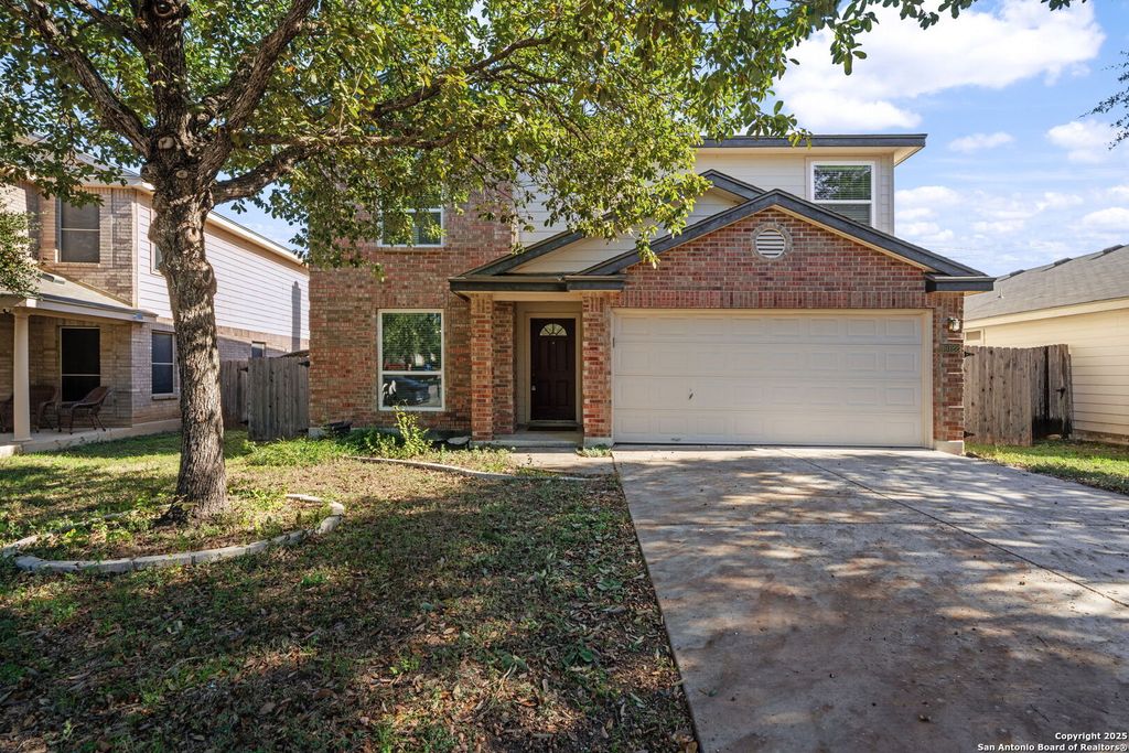 Photo of 10122 Cactus Valley, San Antonio, TX 78254 (MLS # 1929773)