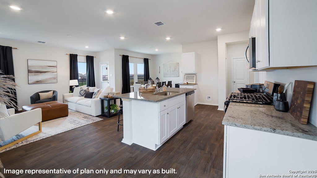 Photo of 200 Violet Sylph, San Antonio, TX 78253 (MLS # 1961881)