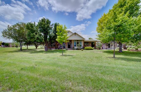 Photo of 1007 Indigo Run, Bulverde, TX 78163 (MLS # 1967002)