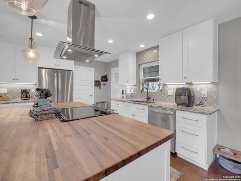 769 Lime Rock Canyon Lake TX 78133