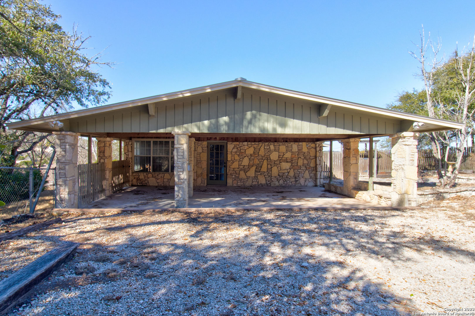 Photo 1 of 18 — 5A Rolling Acres Rd, Boerne, TX 78006