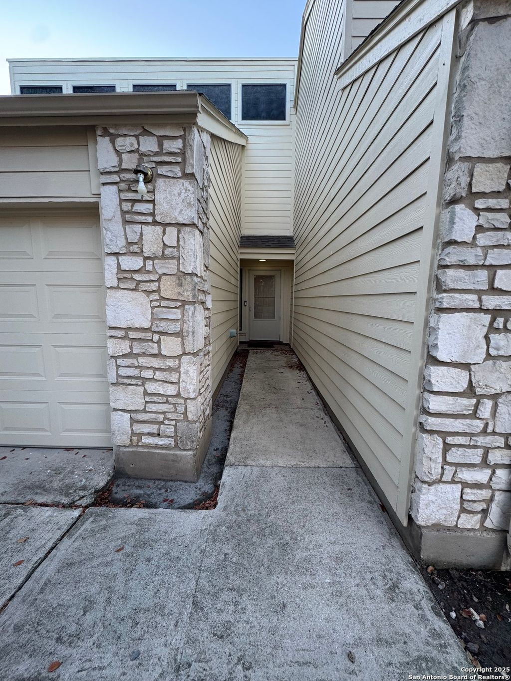 Photo of 8411 Echo Creek, San Antonio, TX 78240 (MLS # 1929377)