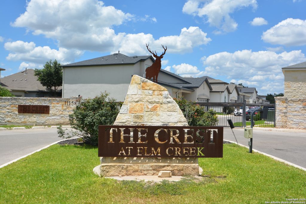 Photo of 11158 Vance Jackson UNIT 4, San Antonio, TX 78230 (MLS # 1930264)