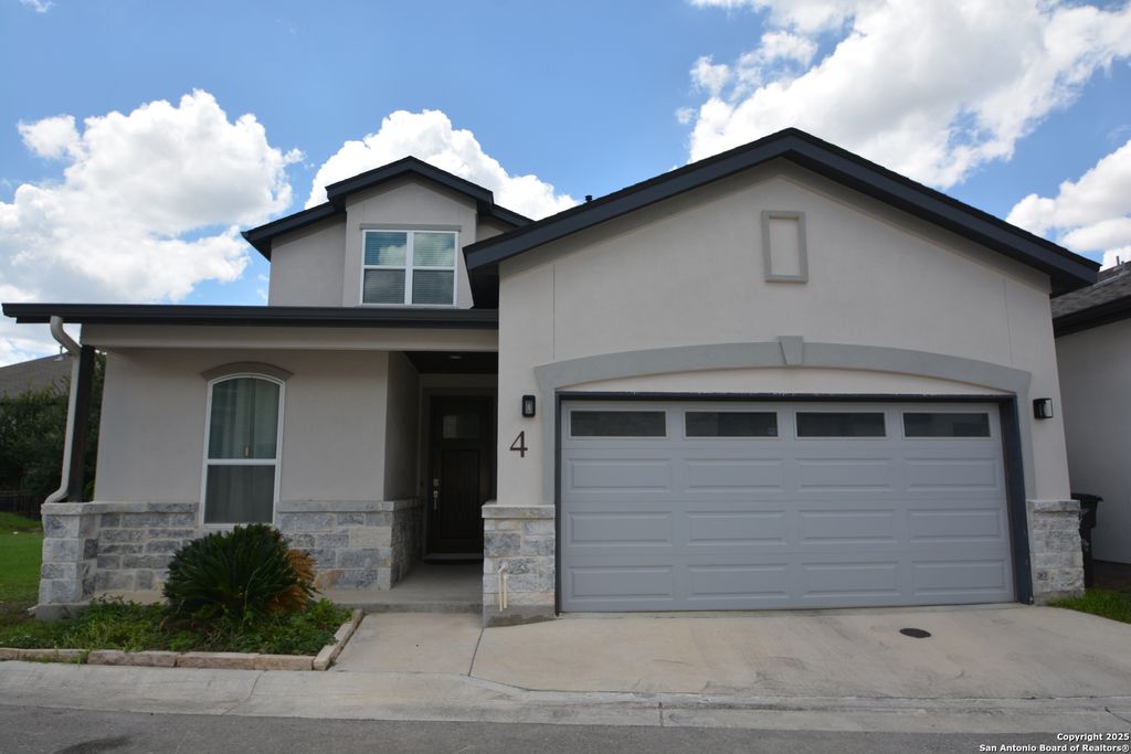 Photo of 11158 Vance Jackson UNIT 4, San Antonio, TX 78230 (MLS # 1930264)