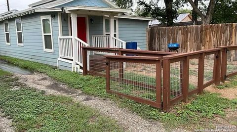 235 Gabriel San Antonio TX 78202