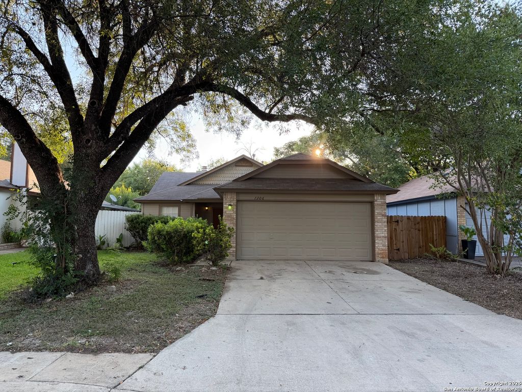 Photo of 7306 Hardesty, San Antonio, TX 78250 (MLS # 1912447)