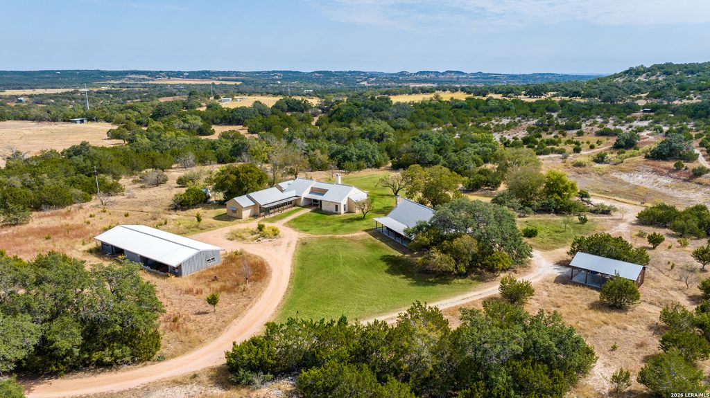 Photo of 957 Cedar Hills, Fredericksburg, TX 78624 (MLS # 1946757)