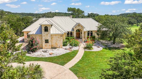 Photo of 111 & 113 White Tail Dr, Boerne, TX 78006 (MLS # 2005690)