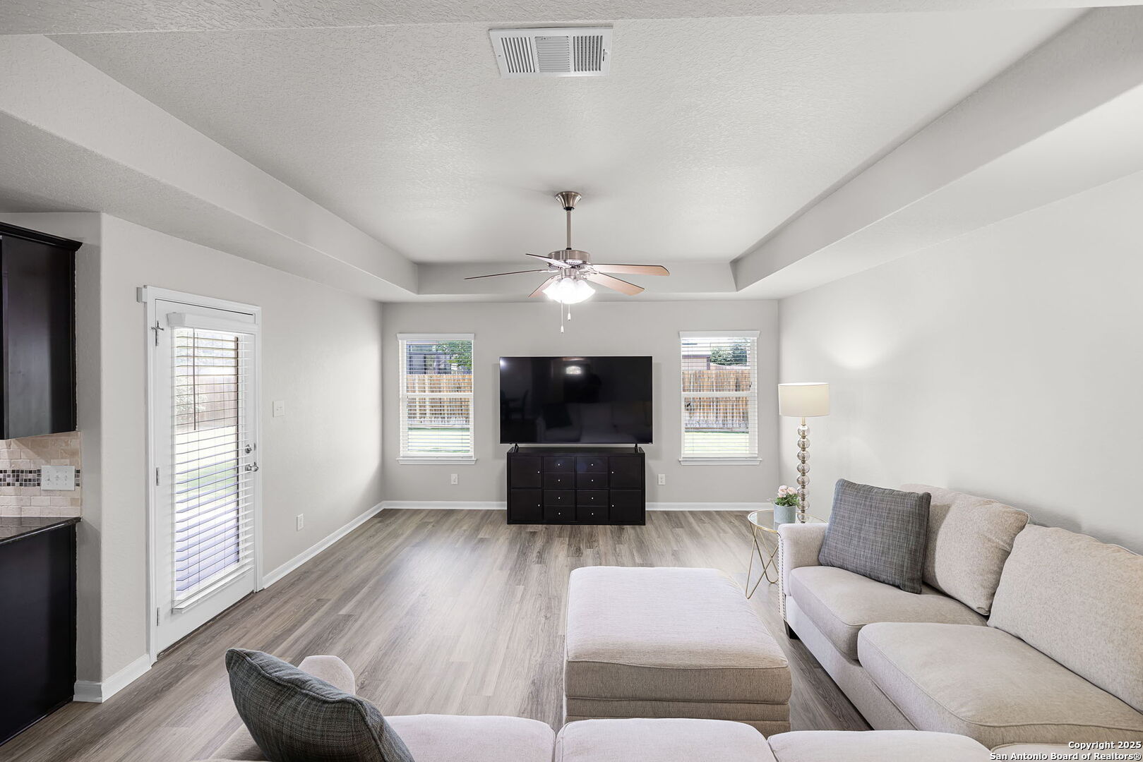 322 Creekview