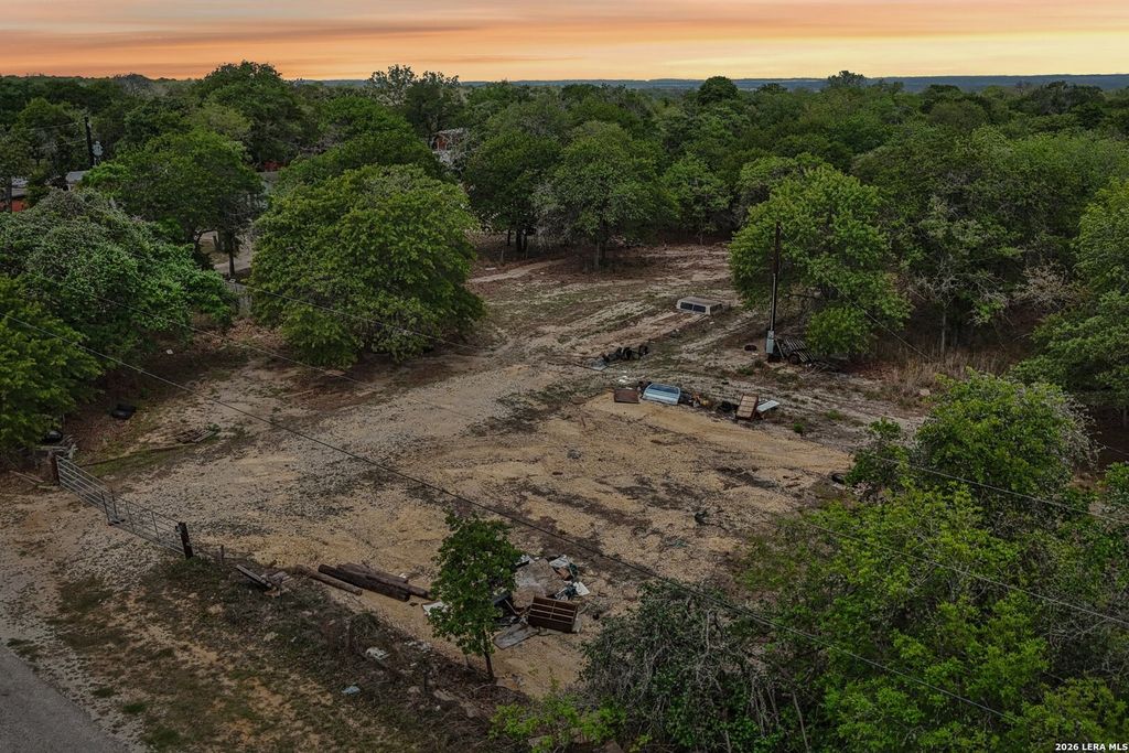 Photo of 2424 HICKORY FORREST DR, Seguin, TX 78155 (MLS # 1959047)