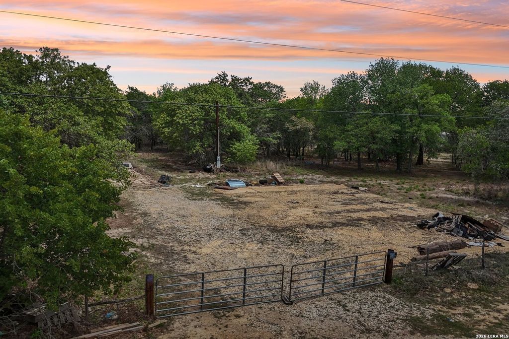 Photo of 2424 HICKORY FORREST DR, Seguin, TX 78155 (MLS # 1959047)