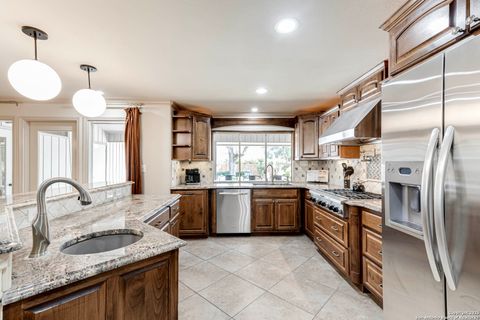 113 Wickford Castle Hills TX 78213