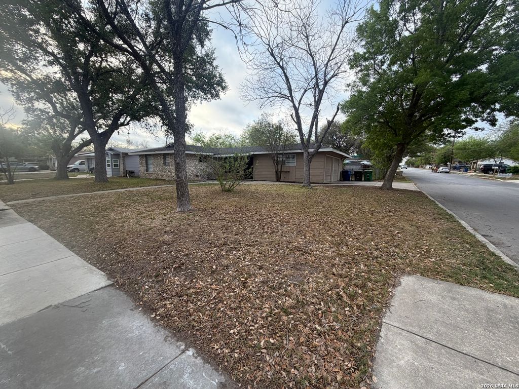 Photo of 7918 Paint, San Antonio, TX 78227 (MLS # 1955661)