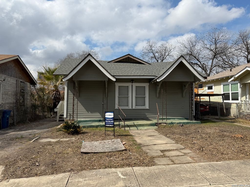 Photo of 105 Heflin, San Antonio, TX 78210 (MLS # 1969617)