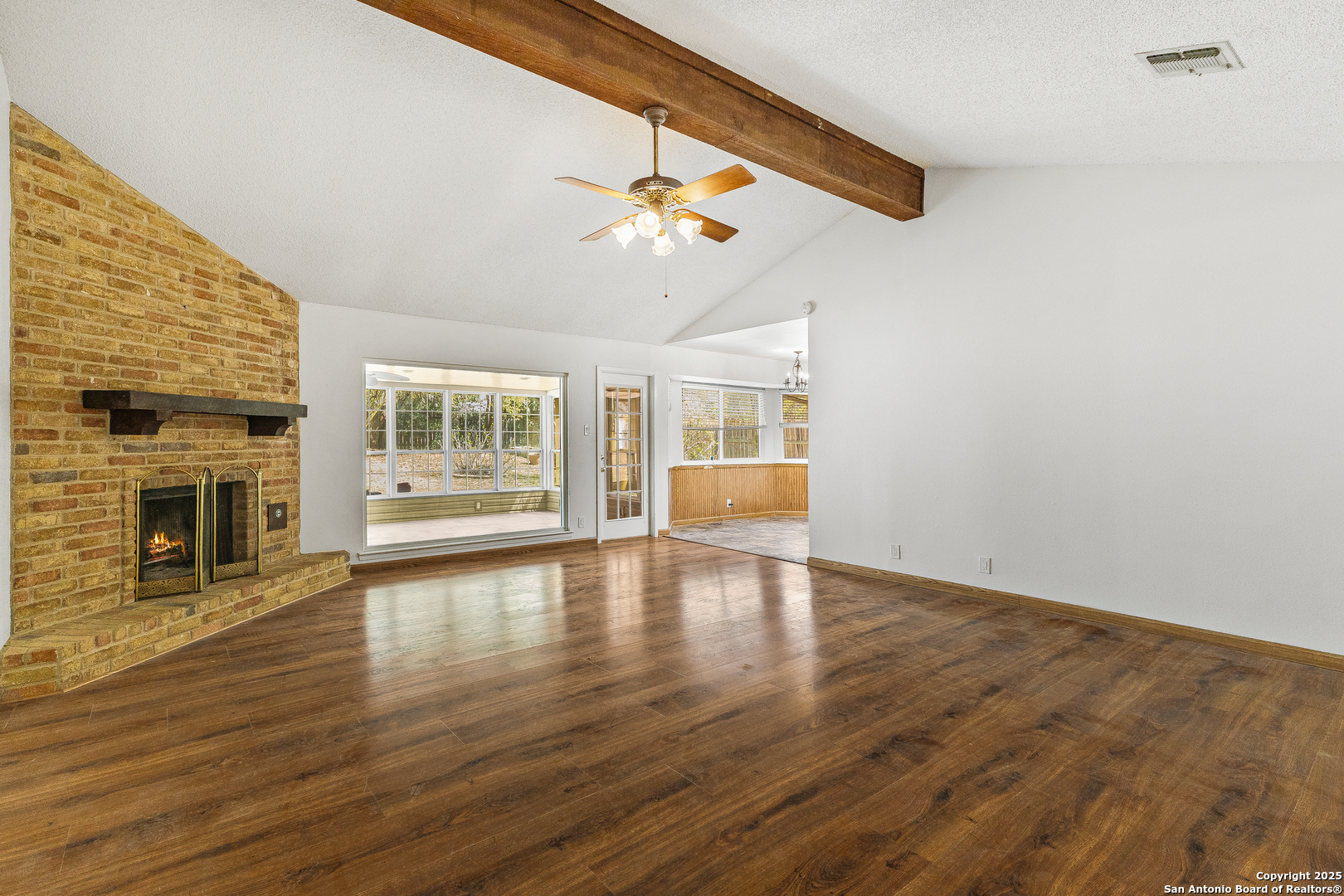 6127 Calderwood