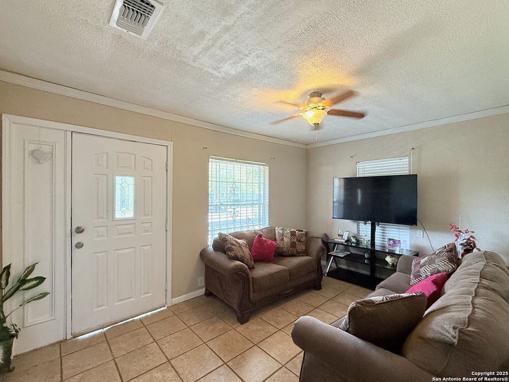 Photo of 2434 Delgado, San Antonio, TX 78228 (MLS # 1876855)