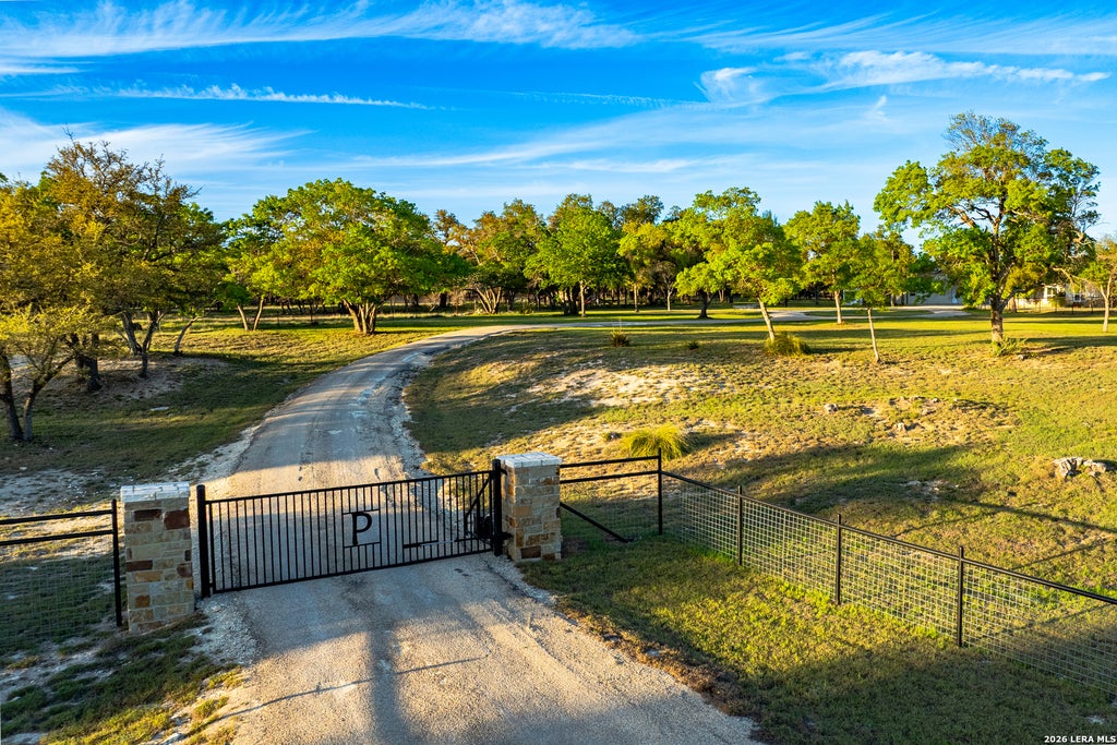 Photo of 2873 Ranch Road 1888, Fredericksburg, TX 78624 (MLS # 1958869)