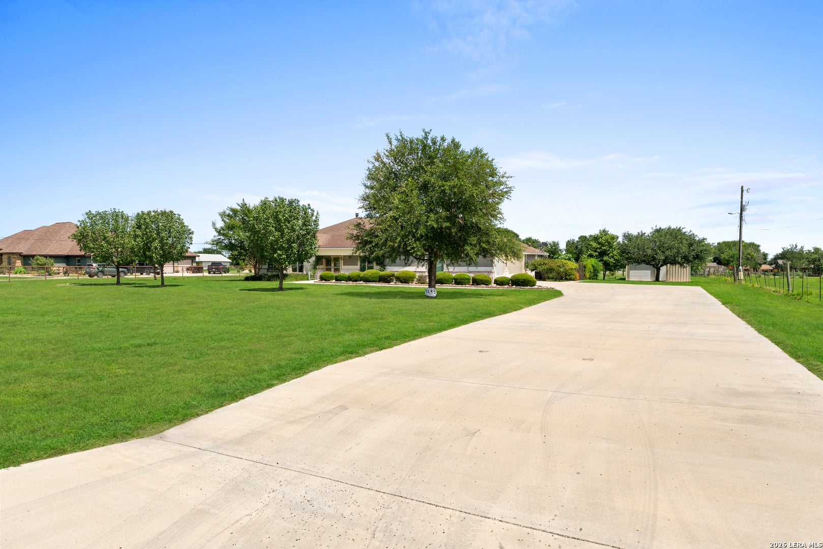1143 CODY LN