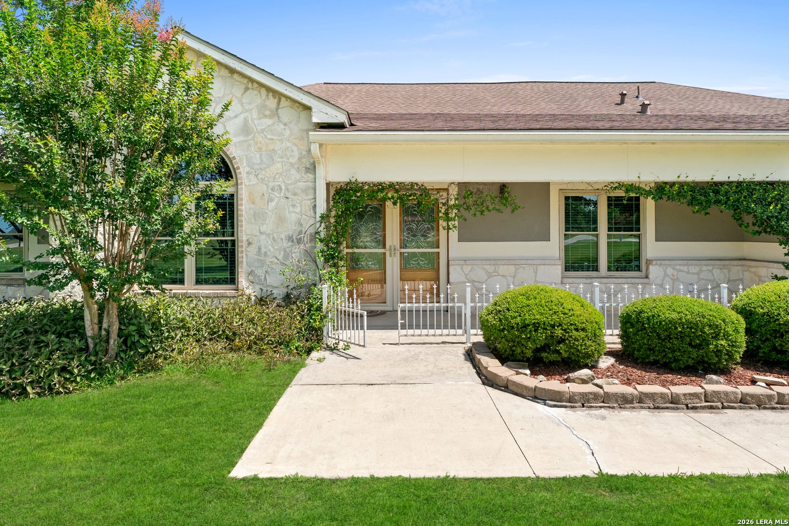 1143 CODY LN