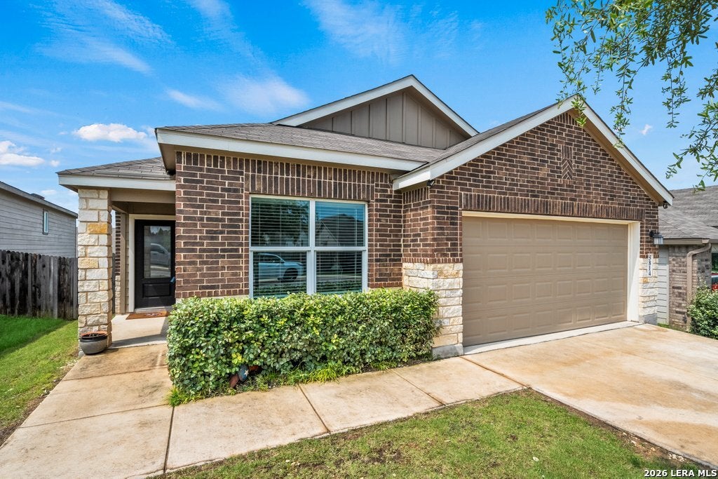 Photo of 5814 VESTIGE BND, Bulverde, TX 78163 (MLS # 1993993)