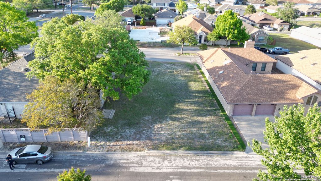 Photo of 5906 Brook Fls, Windcrest, TX 78239 (MLS # 1897745)