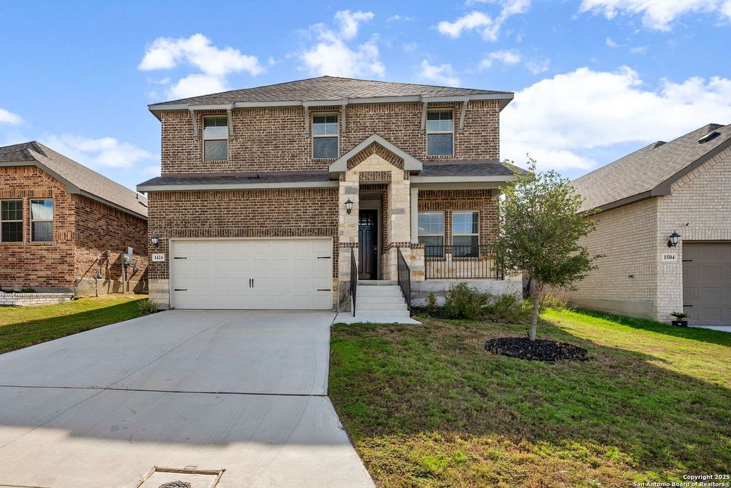 Photo of 1424 Pelagos Path, San Antonio, TX 78245 (MLS # 1916749)