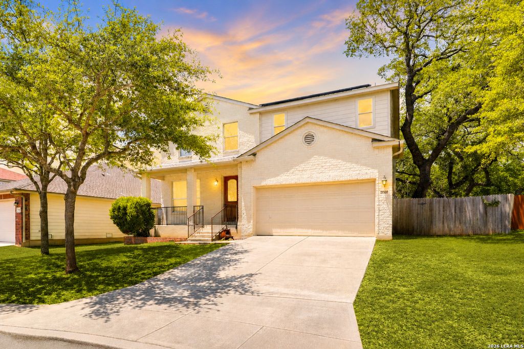 Photo of 25023 COOPER CIR, San Antonio, TX 78255 (MLS # 1966711)