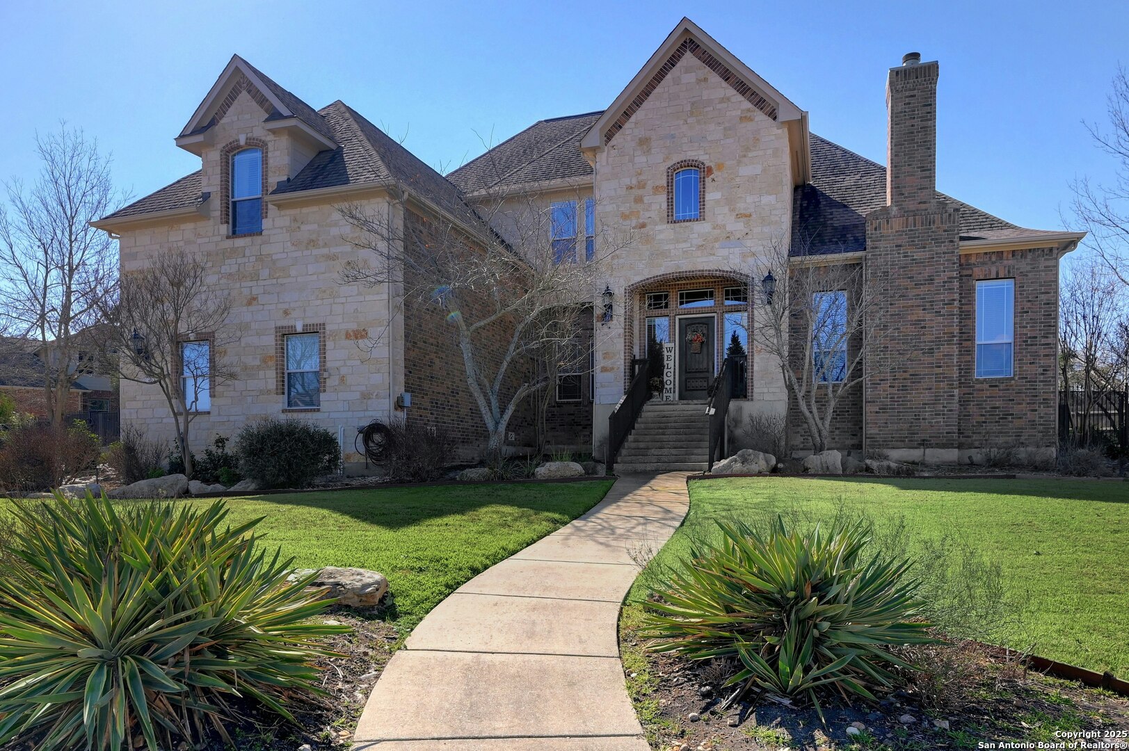 9014 WOODLAND PASS