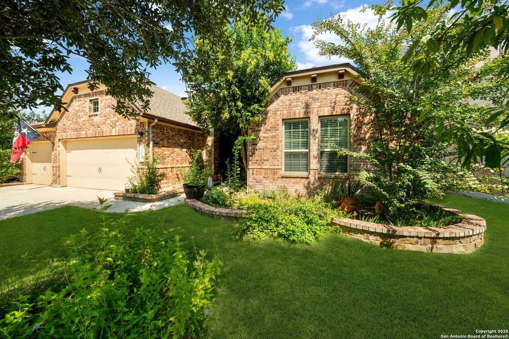 Photo of 29010 Bettina, Boerne, TX 78006 (MLS # 1833754)