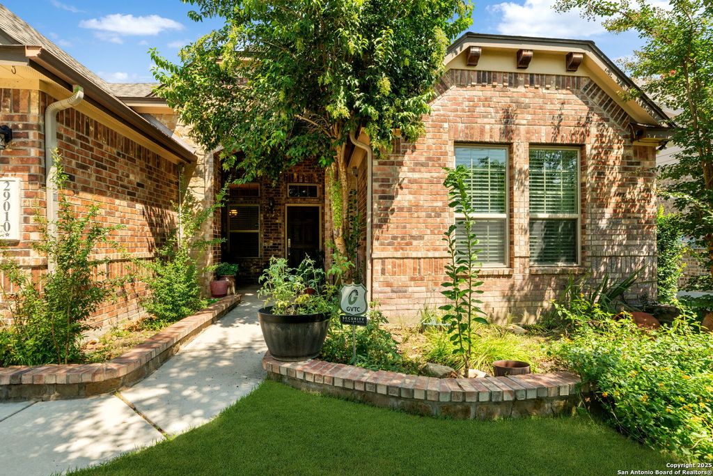 Photo of 29010 Bettina, Boerne, TX 78006 (MLS # 1833754)