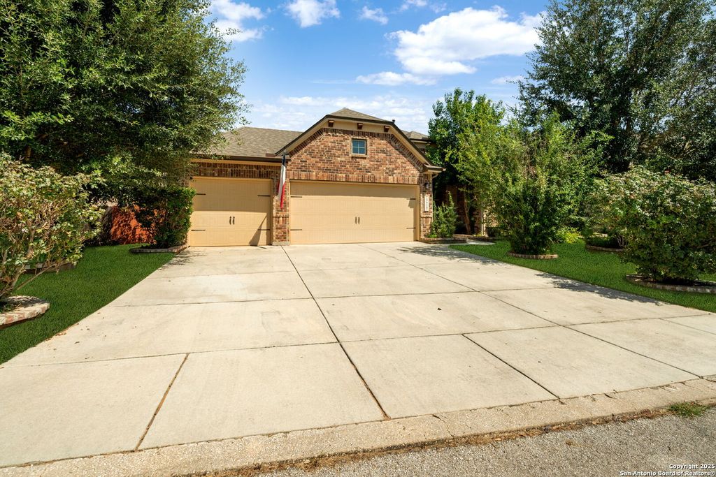 Photo of 29010 Bettina, Boerne, TX 78006 (MLS # 1833754)