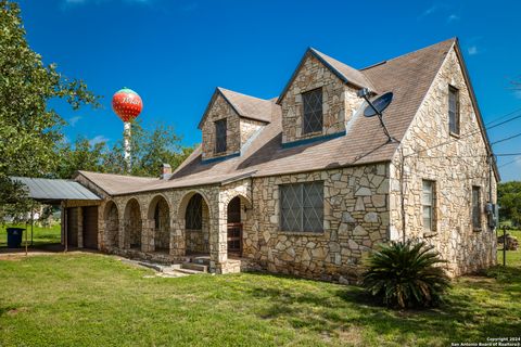 A home in Poteet