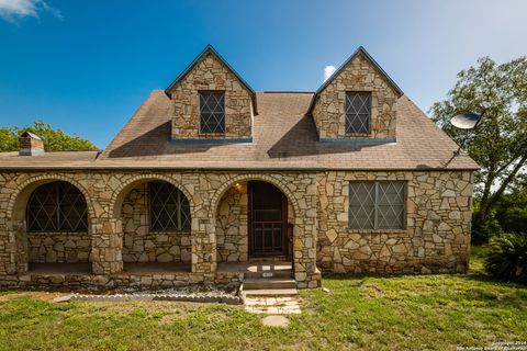 A home in Poteet