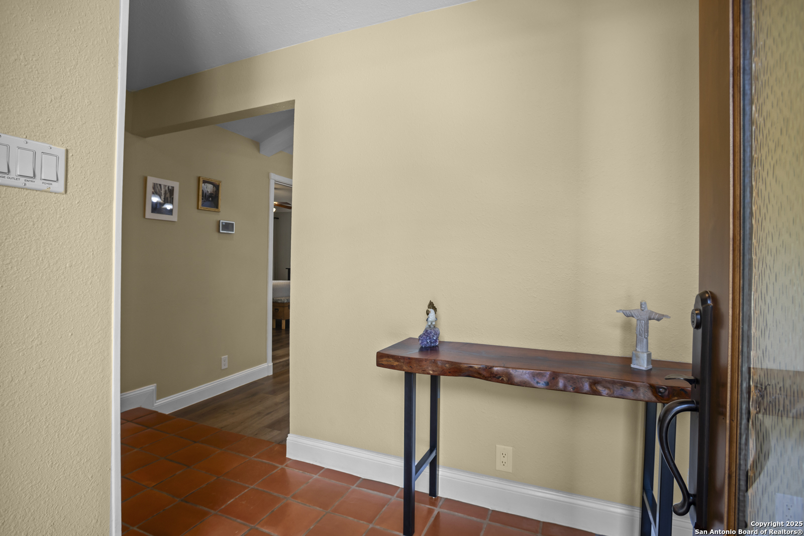4514 Black Walnut Woods