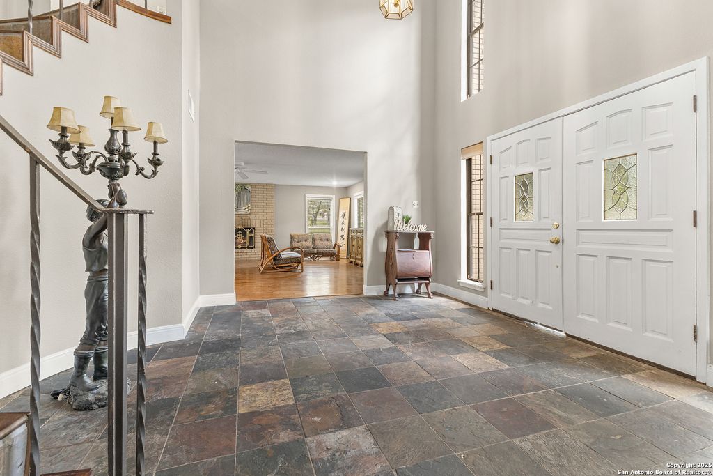 Photo of 13711 Hunters Moss, San Antonio, TX 78230 (MLS # 1961574)