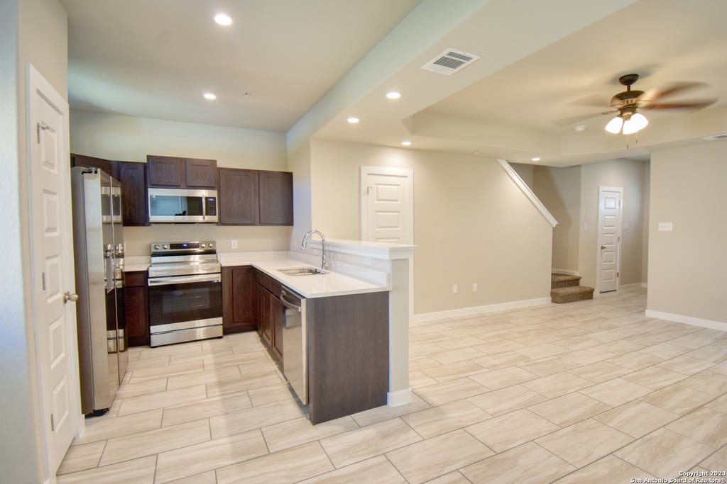 Photo of 8430 Via Verona 102 #102, San Antonio, TX 78227 (MLS # 1965669)