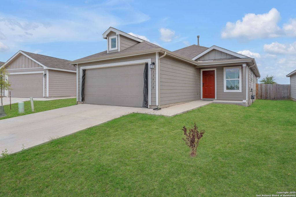Photo of 13910 White Water, San Antonio, TX 78223 (MLS # 1914821)