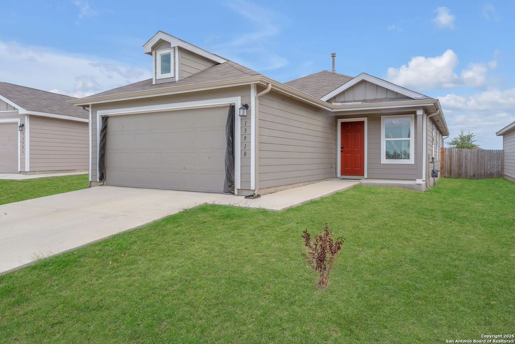 Photo of 13910 White Water, San Antonio, TX 78223 (MLS # 1914821)