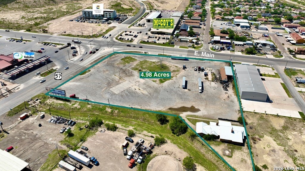 2995 E Main