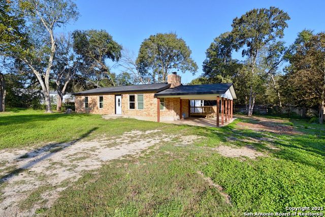 Photo of 438 Forshage Blvd, Seguin, TX 78155 (MLS # 2015656)