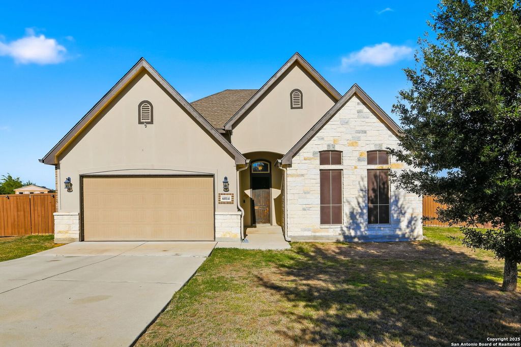 Photo of 6014 Dewdrop, Converse, TX 78109 (MLS # 1918100)
